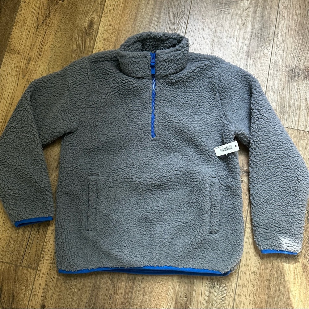 NWT! Amazon Essentials Boy’s Gray Fleece Pullover, Blue,‎ Pullover, Large (10)
